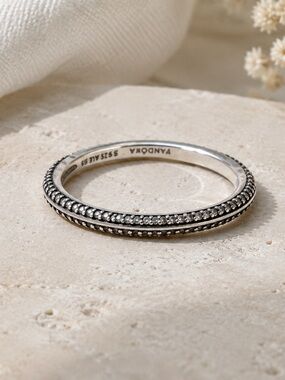 Pandora Sterling Silver RING 925 Size 8.5 (1.60g.)